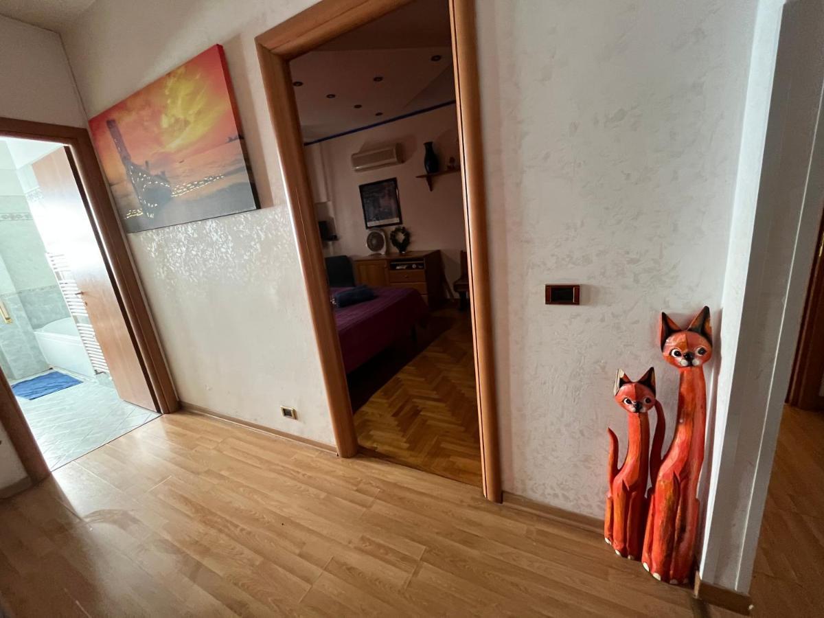 Julias Domus, T Apartment, Metro C Roma Ngoại thất bức ảnh